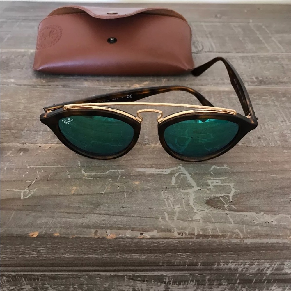 Ray ban Sunglasses RB4257